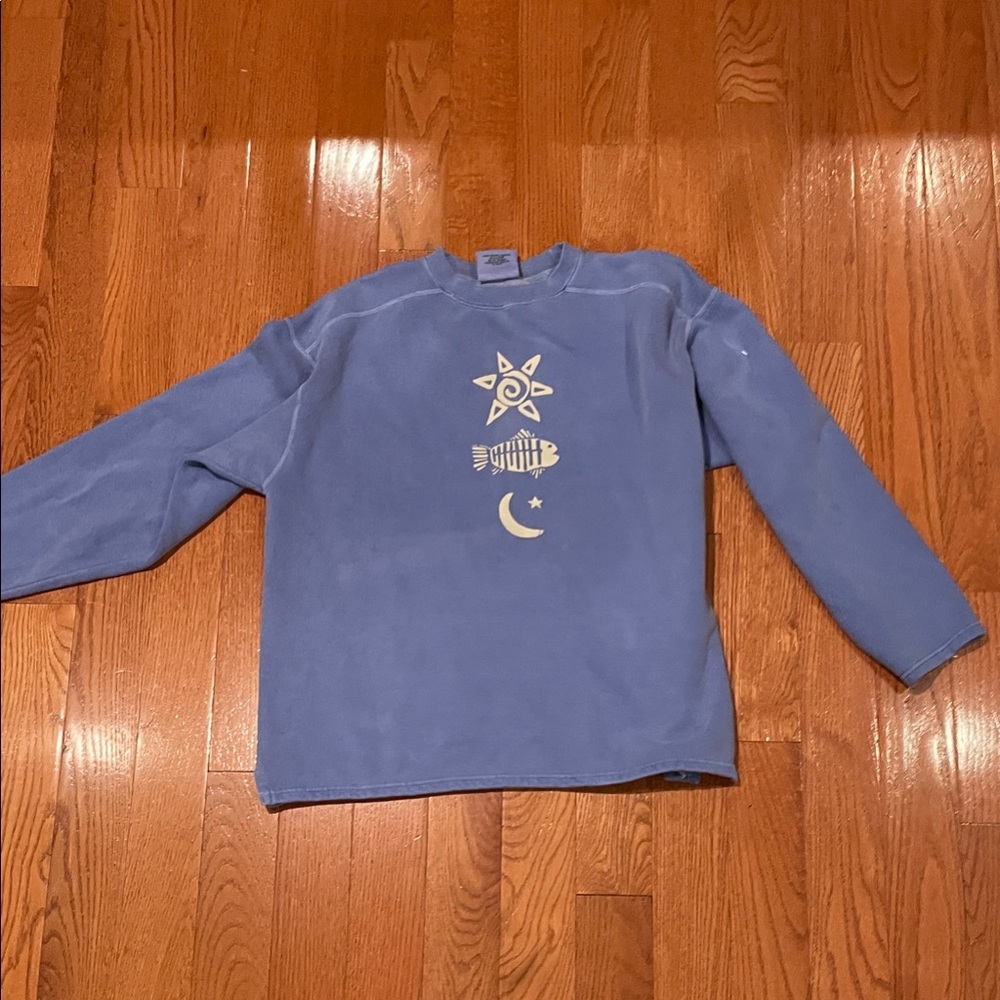 Sweatshirt with unique designs